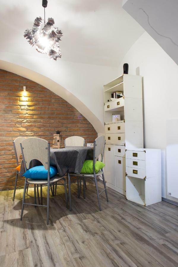 Apartman Vita Zagreb Buitenkant foto